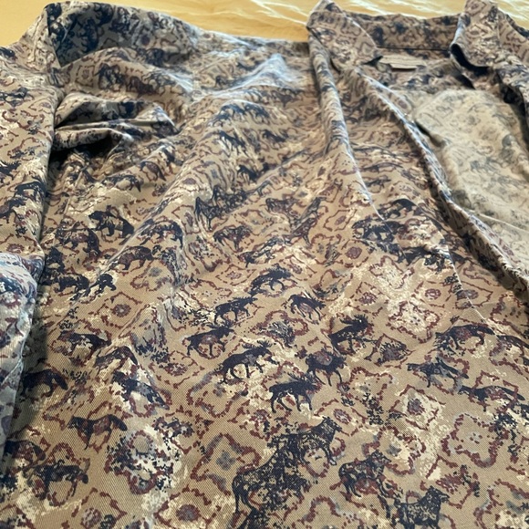 Vintage Men’s Woolrich Button-up - Picture 3 of 3